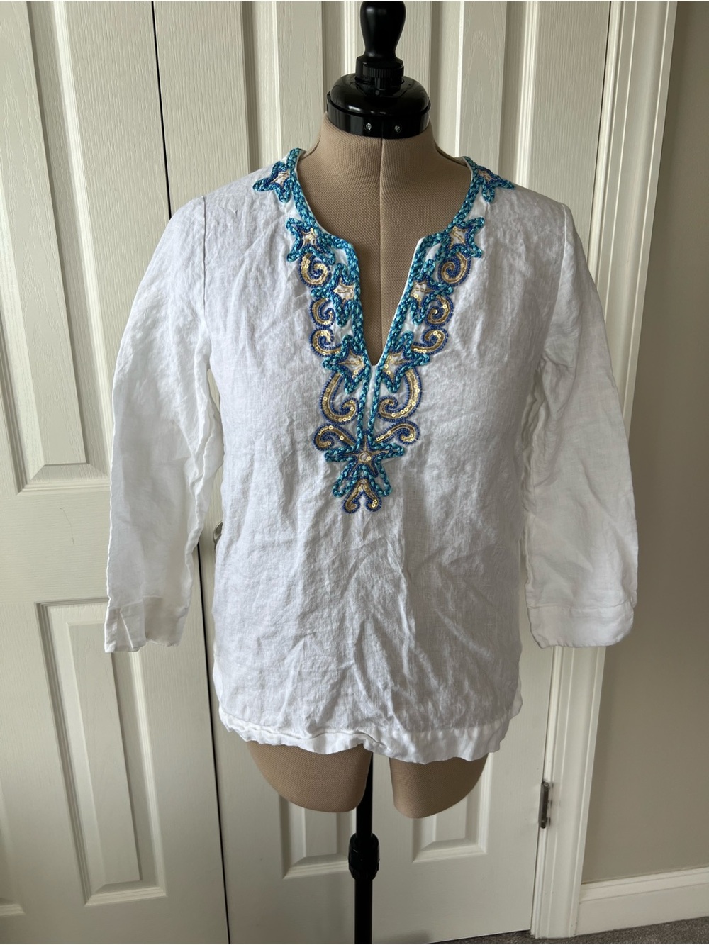 Lilly Pulitzer White Linen Tunic with Teal and Gold Embroidery